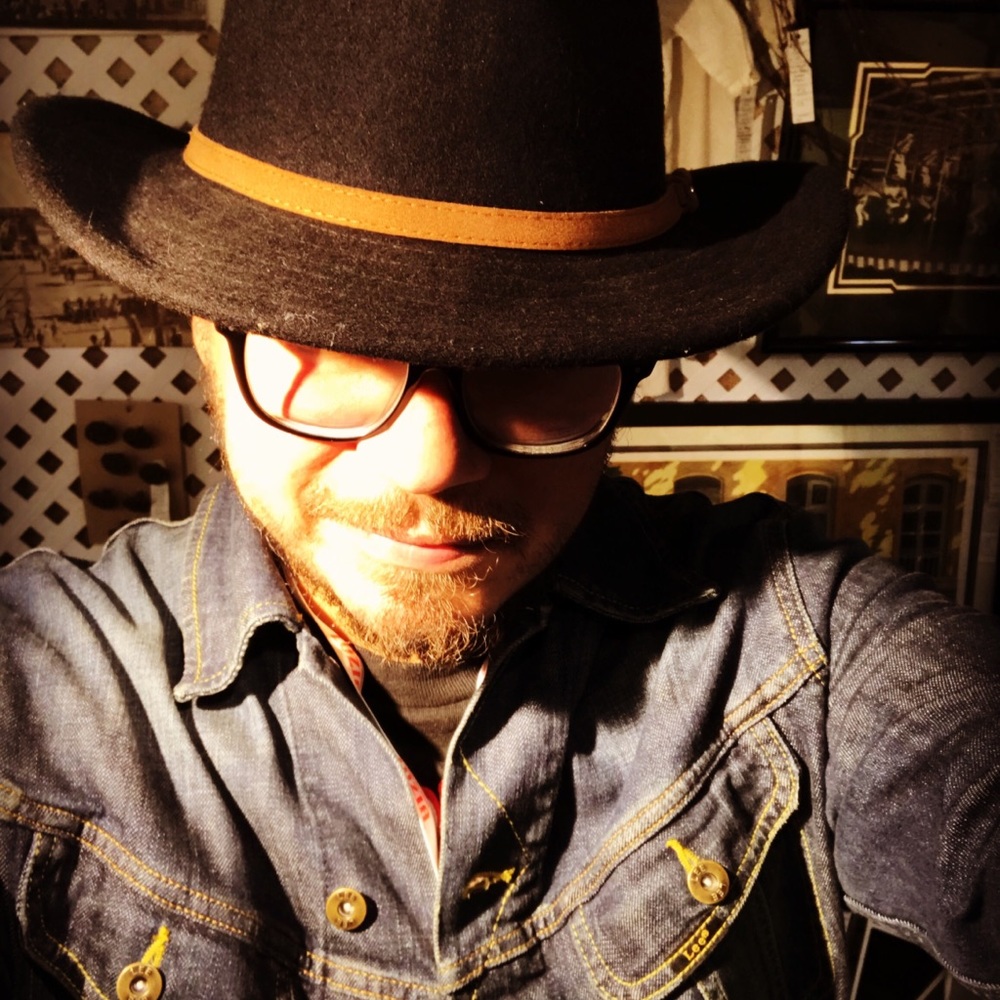 Meet your Posher, Phillip